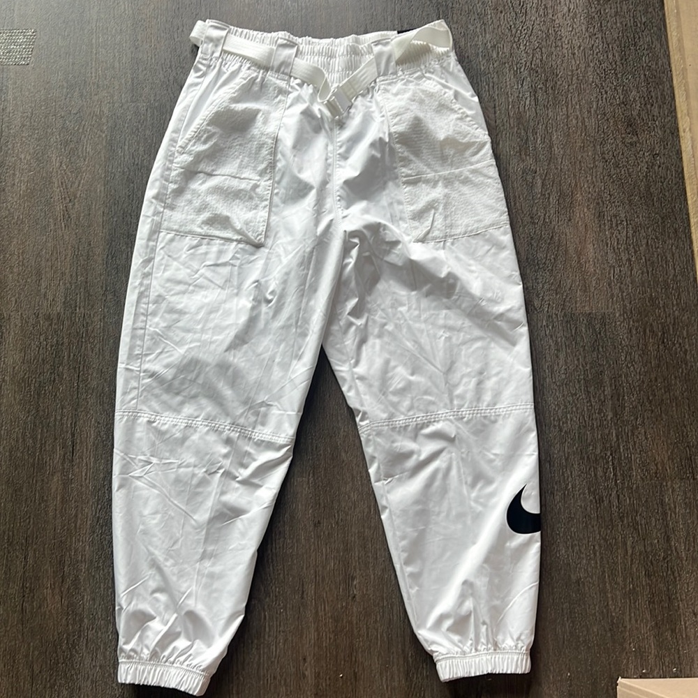 White Nike cargo pants- never worn